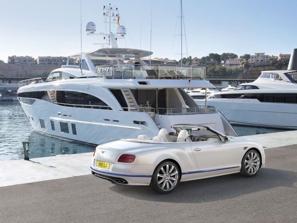 Bentley sjellë edicionin special të modelit luksoz që është bazuar në jahte foto 5