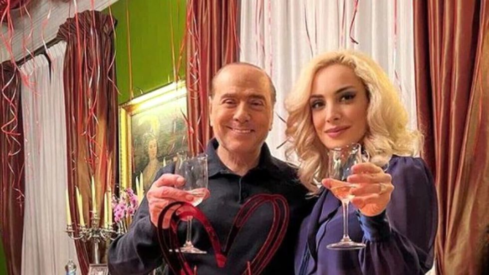 berlusconi fascina 2