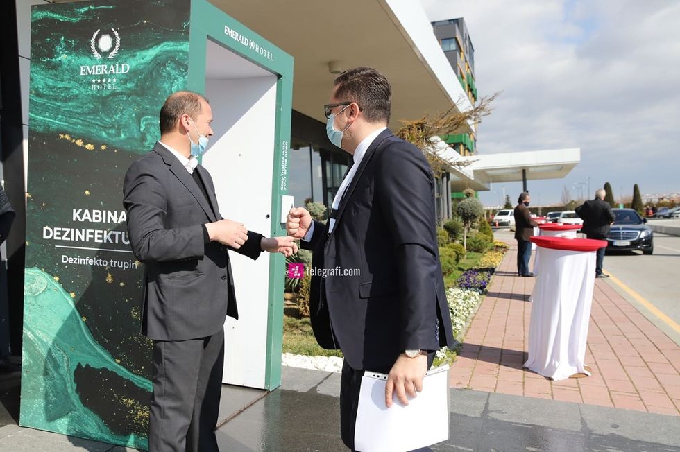 besian mustafa 1 tlg