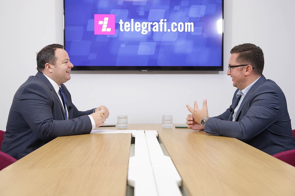 Besian Mustafa interviste foto Ridvan Slivova 12