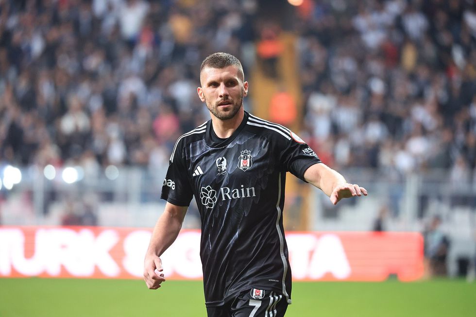 Besiktas 1