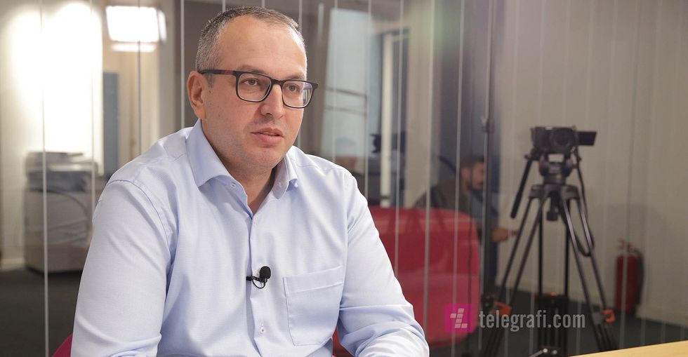 Betim Gjoshi Interviste foto Ridvan Slivova 3 e1665495758900