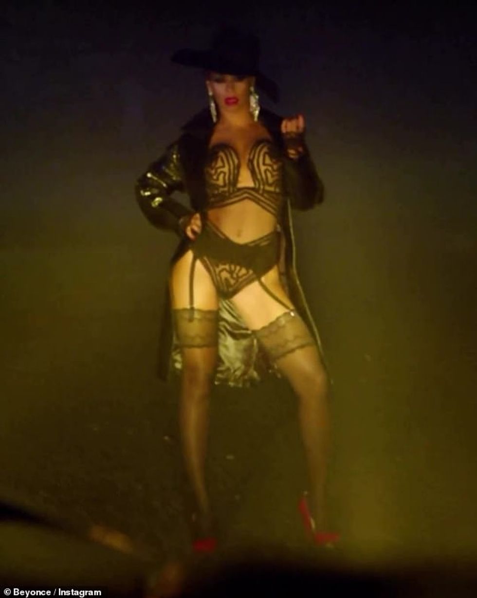bey1