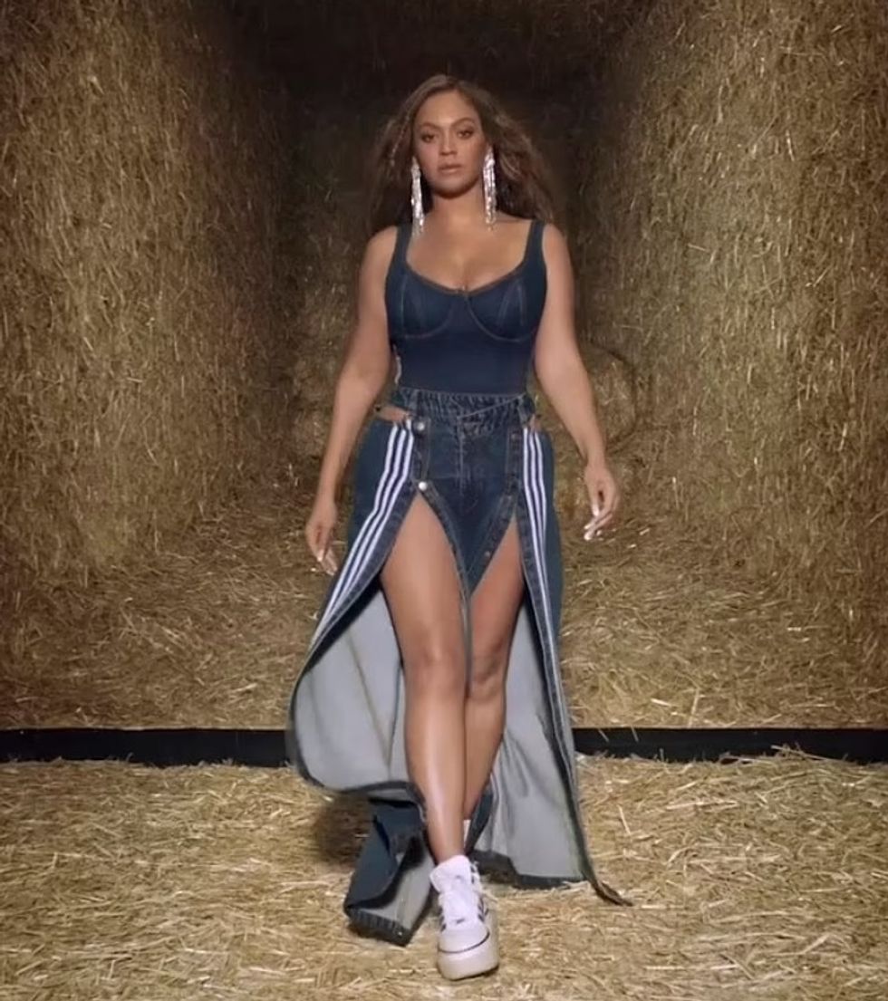 bey4