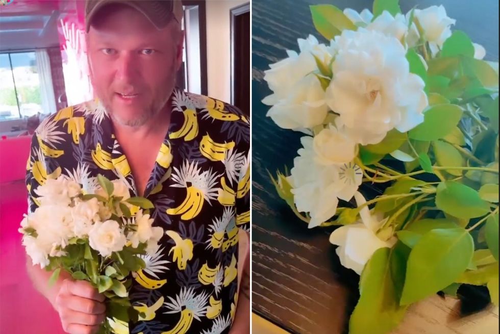 blake shelton flowers