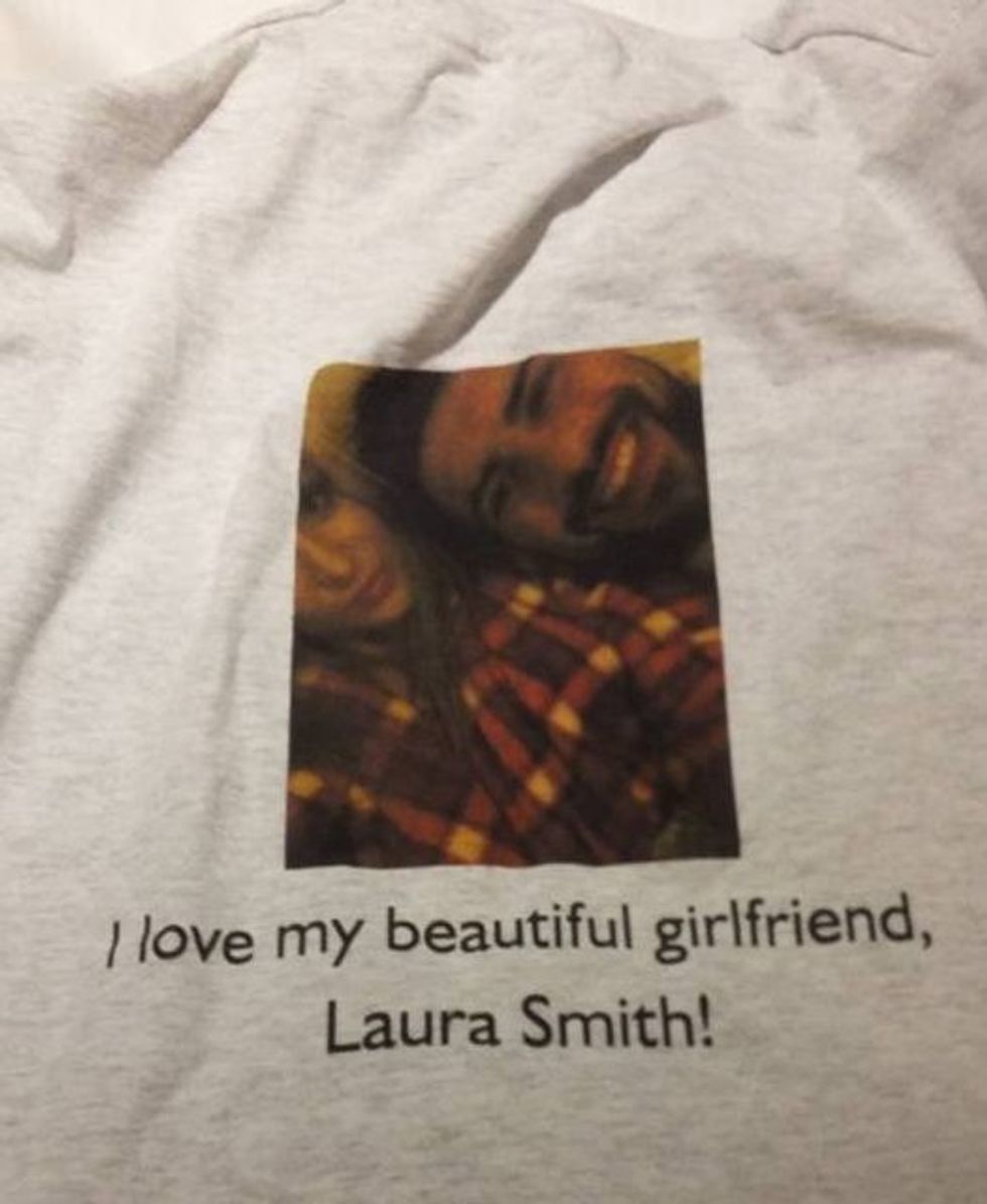 Bluzë për të dashurin qe mos tia ngacmojne kur eshte vetem foto 3