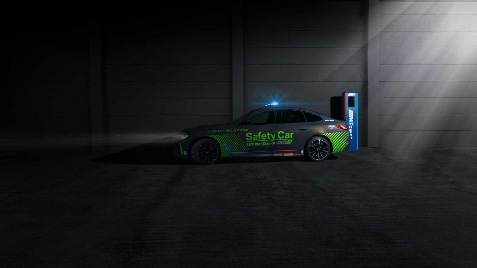 bmw i4 m50 motoe safety car 2