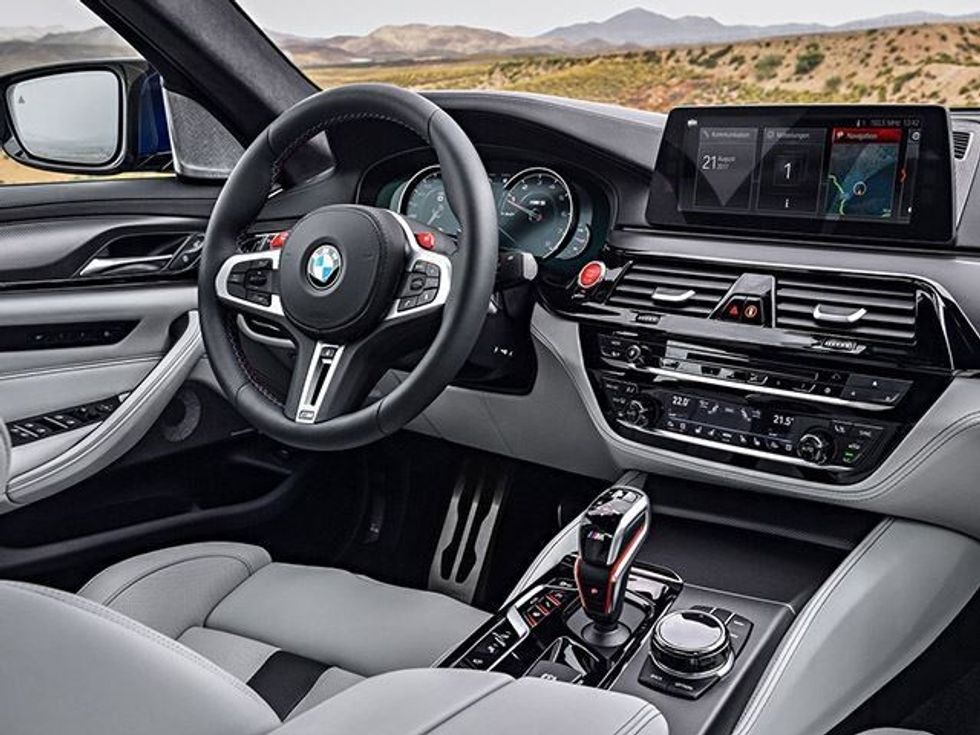 BMW lanson modelin M5 tërësisht të ri me i shpejti dhe i shtrenjti deri tani foto 9