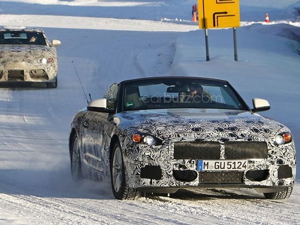 BMW Z5 testohet me tavanin e hapur derisa temperatura ishte nen zero foto 2