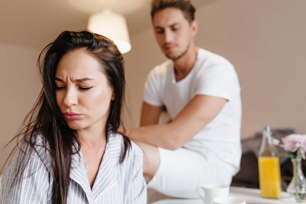 body language of unhappy married couples