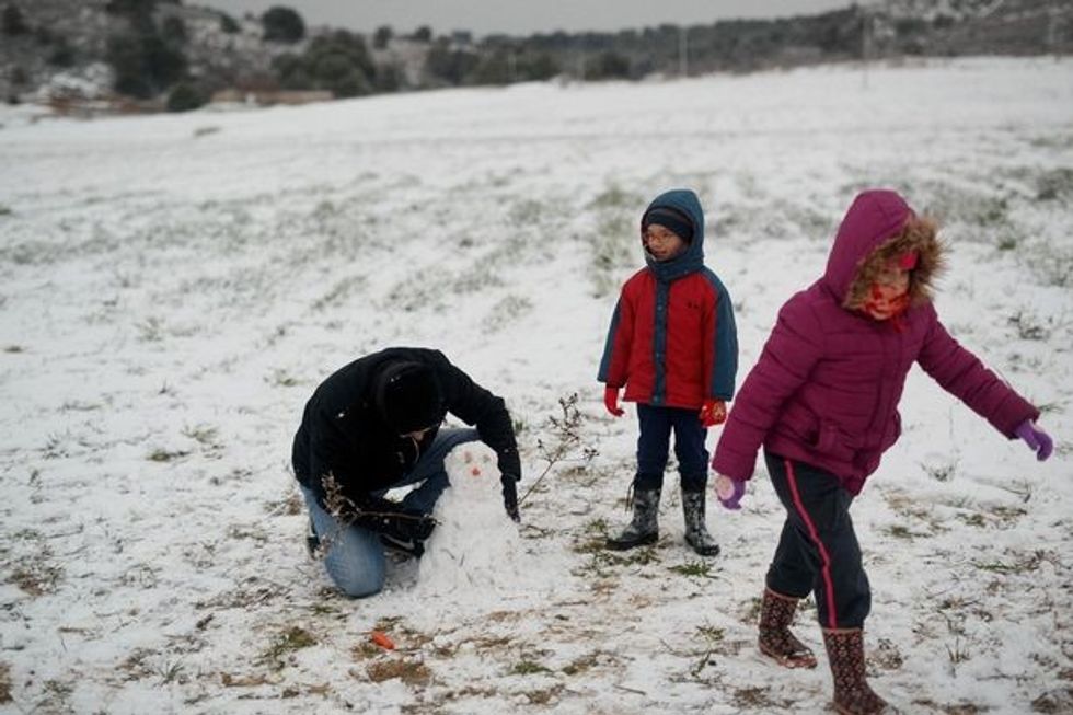 Bora mbulon shkretëtirën e Saharës dunat e reres kthehen ne rreshqitese foto 10