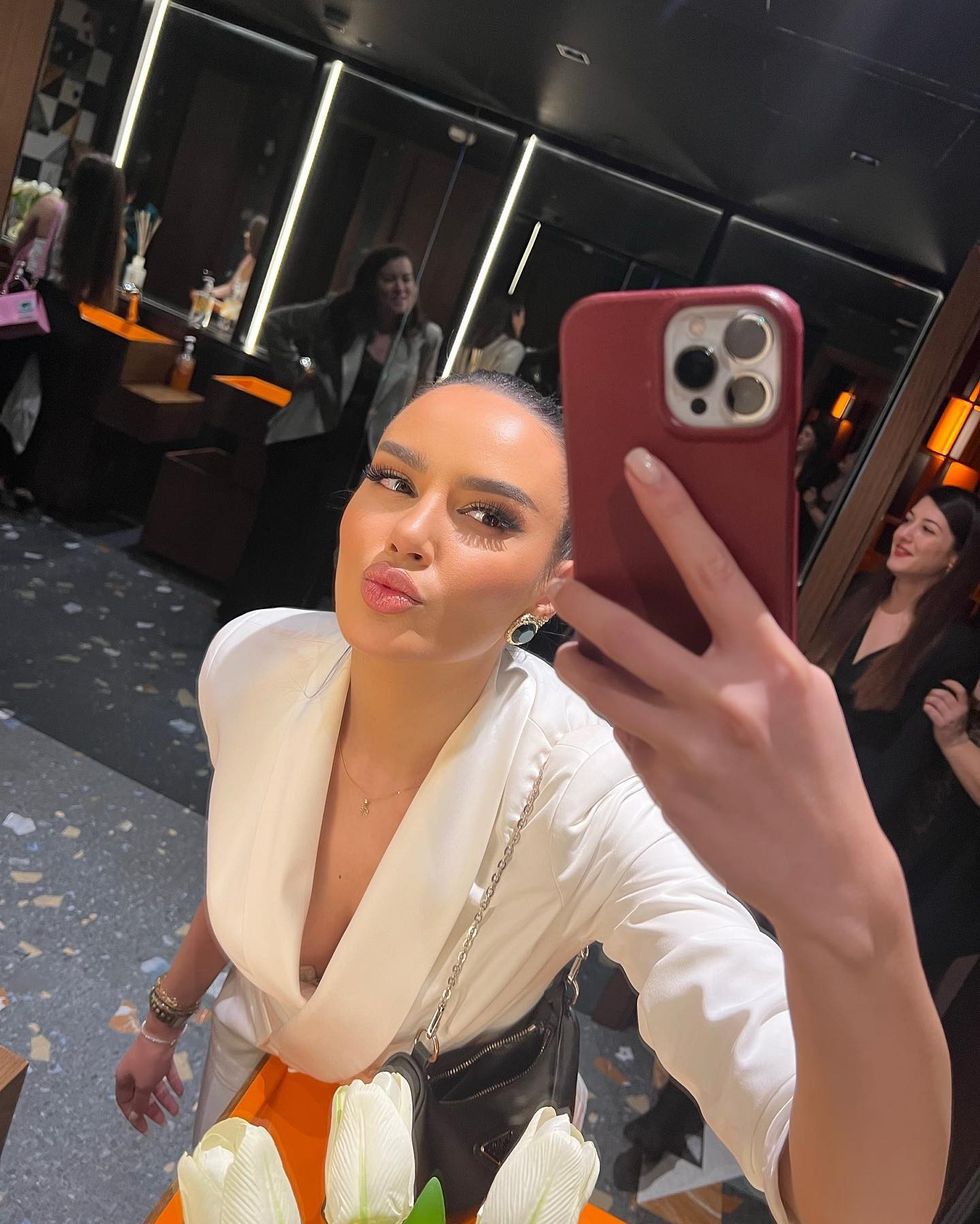 borazemani 273841234 523491155719767 2462765331703937129 n 1