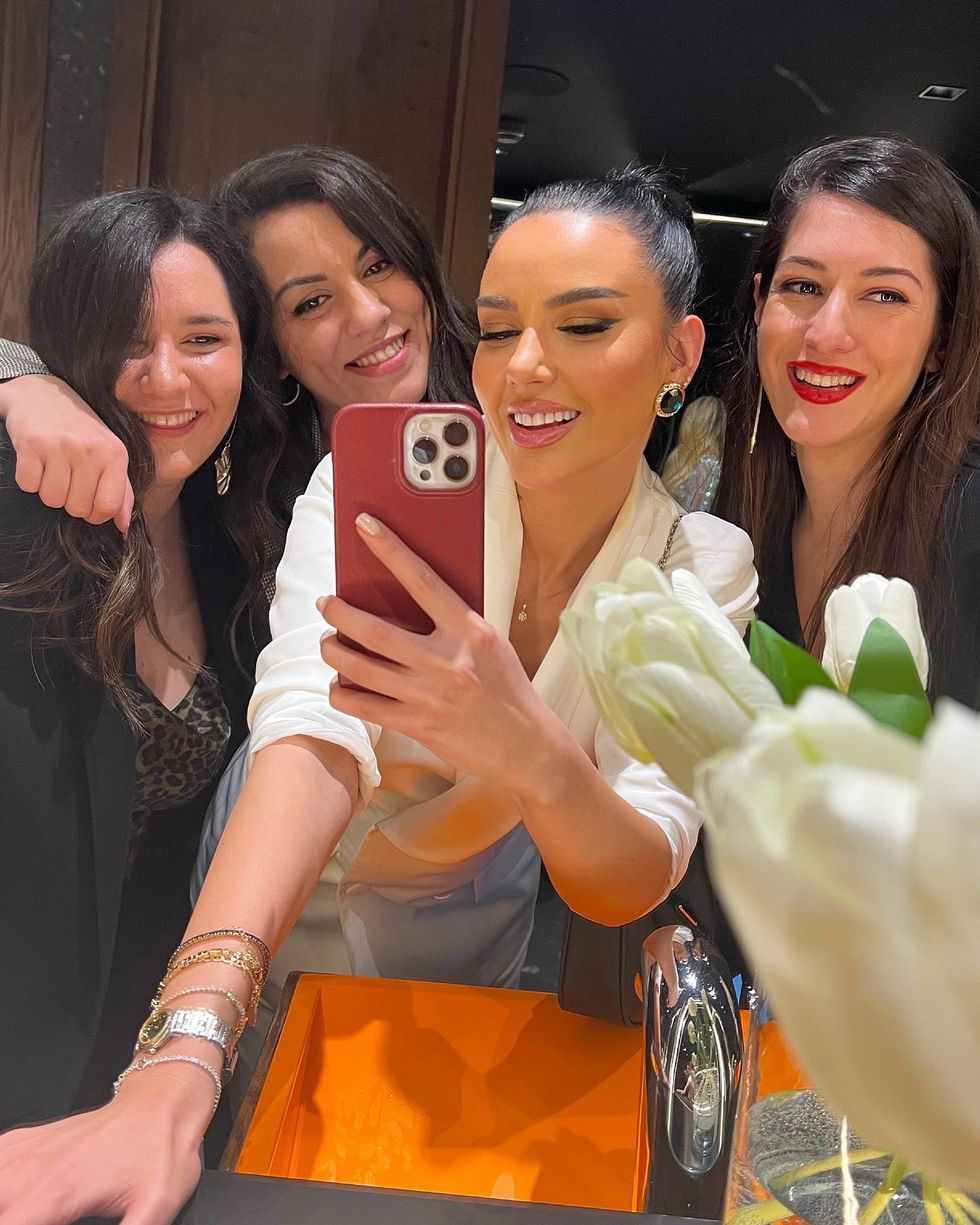 borazemani 274079625 243312597879417 3575265200348989656 n 1