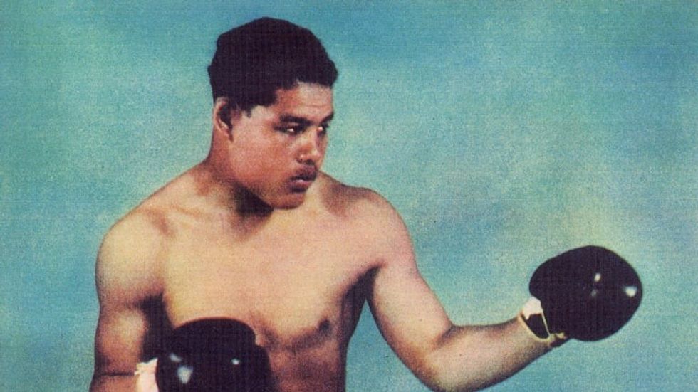 boxer joe louis before his fight with max schmeling