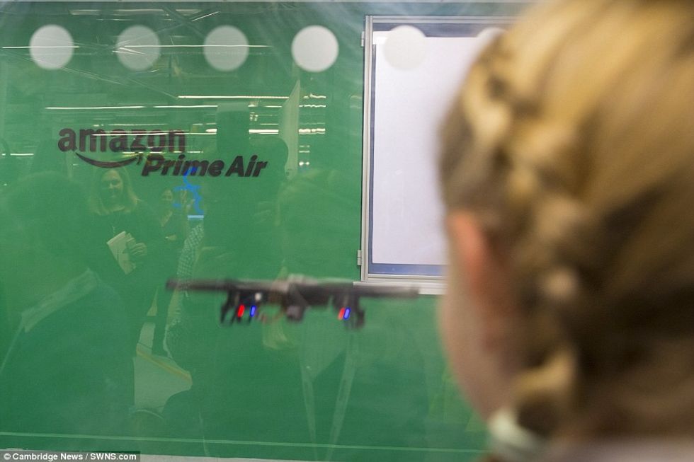 brenda-laboratorit-ku-punohen-dronet-qe-do-te-sherbejne-per-dergimin-e-mallrave-foto-6