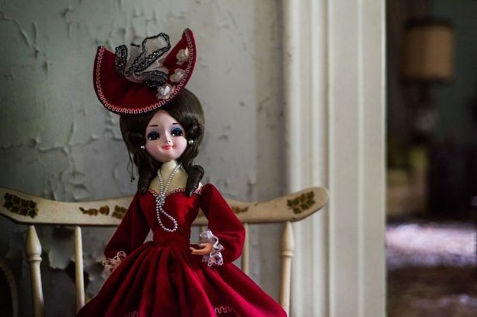 Brenda shtëpisë së braktisur para 25 vitesh ku gjithçka ka mbetur e paprekur foto 11