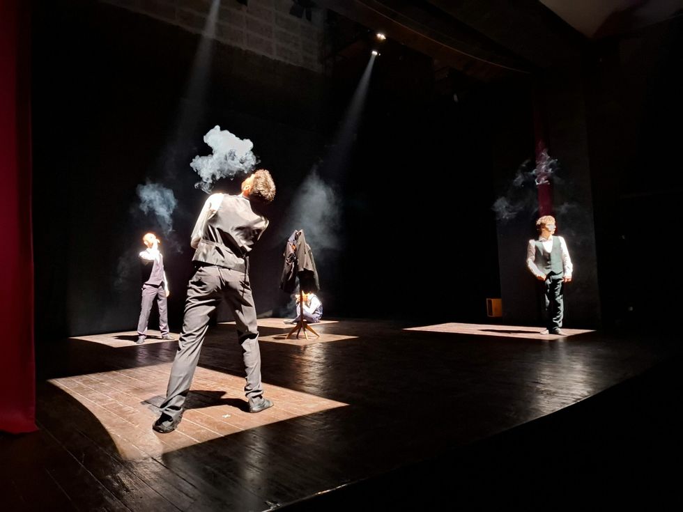 brendia e kostumit premiera ne prizren scaled