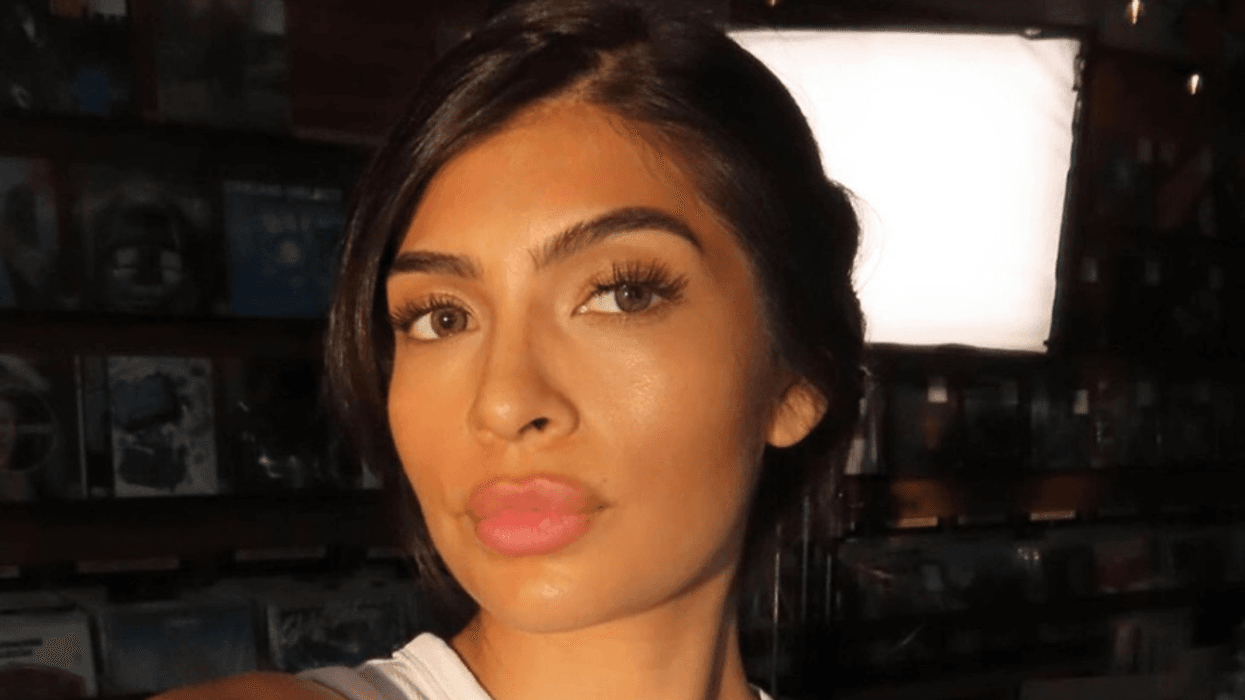 I hoqën kurorën për postimet raciste, 'Miss North Carolina' paralajmëron padi I hoqën kurorën për postimet raciste, 'Miss North Carolina' paralajmëron padi