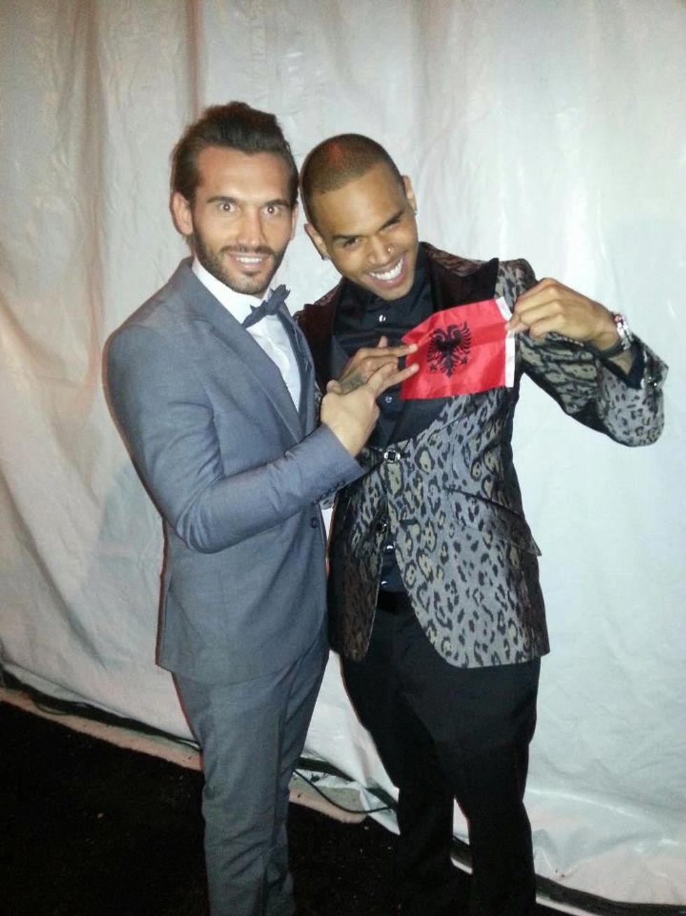 BROWN FLAMUR KUQEZ 2