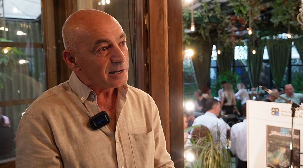 c32d8fcd 35c2 48e5 a1ef 77483647df87