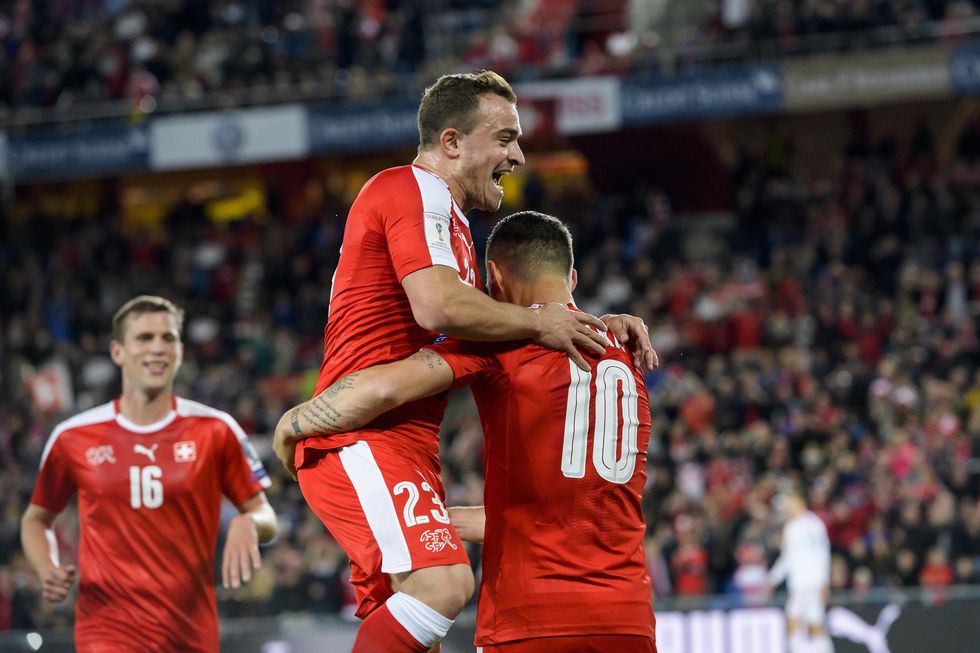 c38e8979a32a4915a87fd440e1e18877