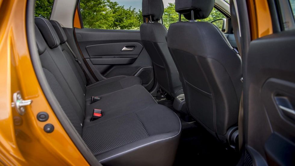 C8C86EFD 1312 40DA 8932 53C612BF75CC