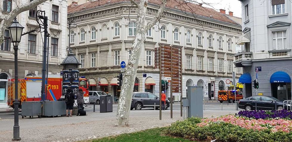 c90a3fa7 a5c7 4b75 ac11 9d6f0666af89