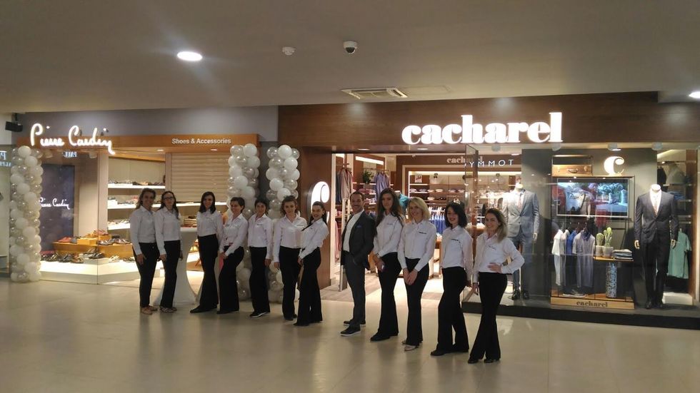 cacharel 4