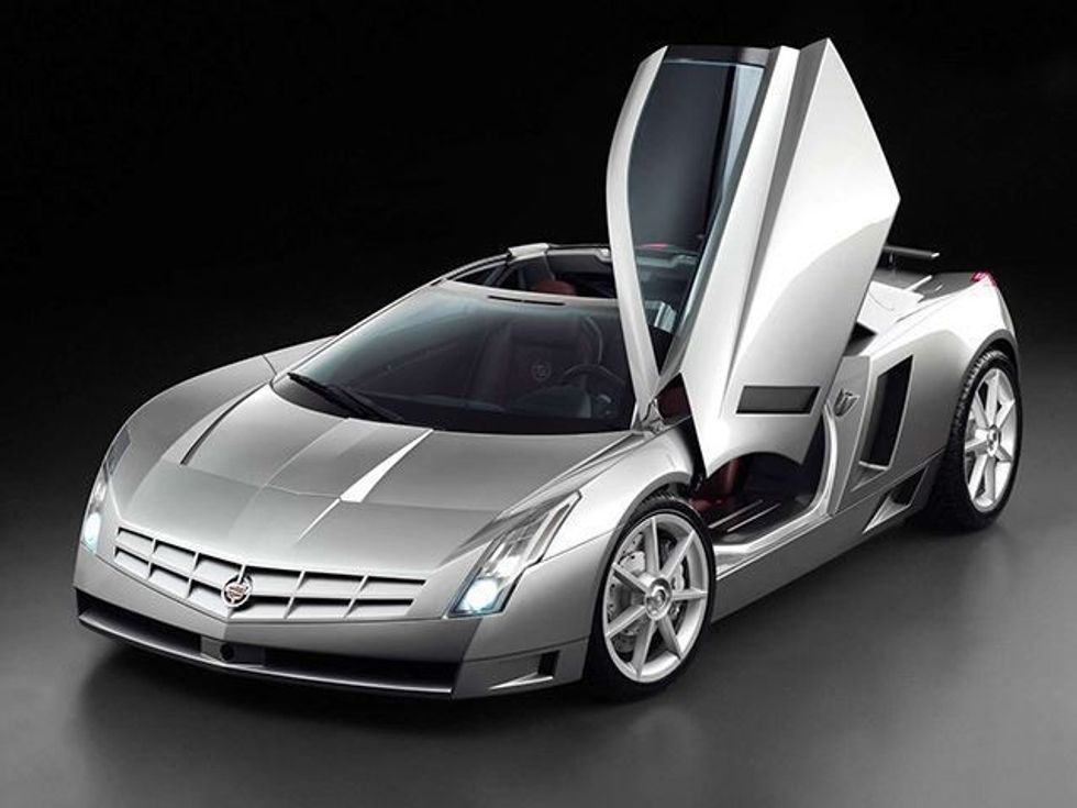 Cadillac rikthen modelin XLR me ndryshime të mëdha foto 7