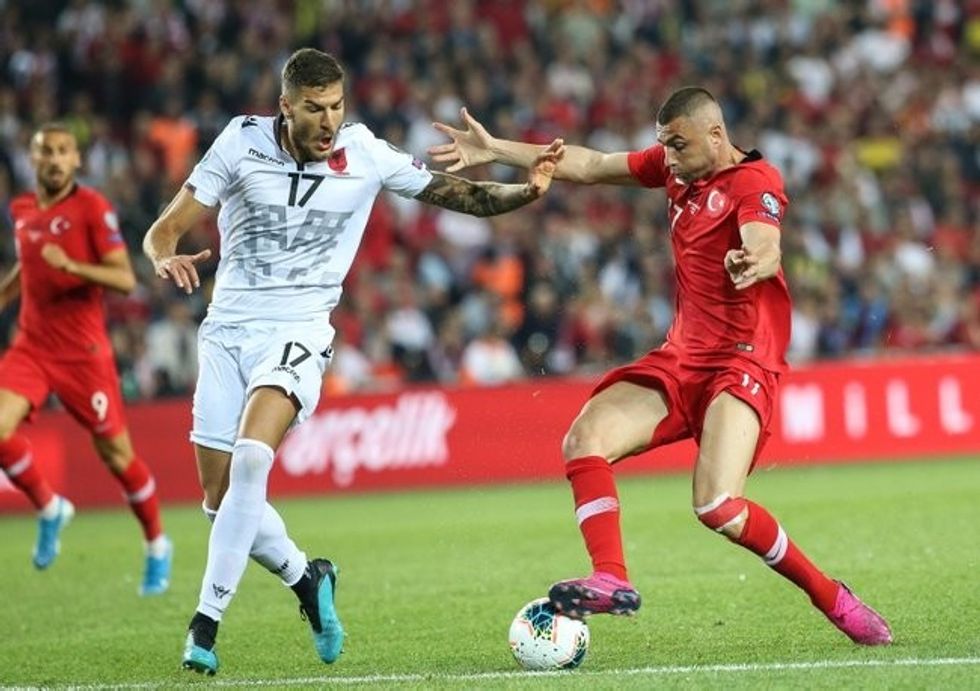 canli turkiye arnavutluk 1570824731762