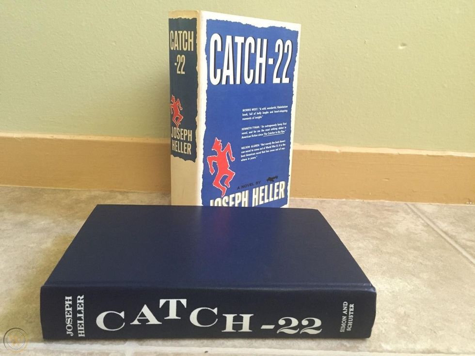 catch 22 joseph heller 1961 hardcover 1 0d4868746bef7294d352378f030e4387