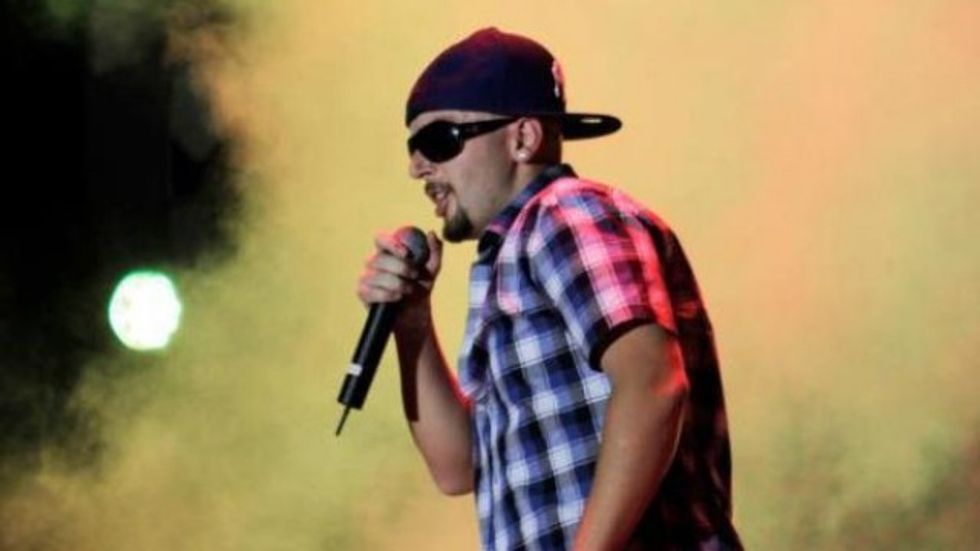 ccedil ka po don unikkatili me milaim zek euml n foto hd