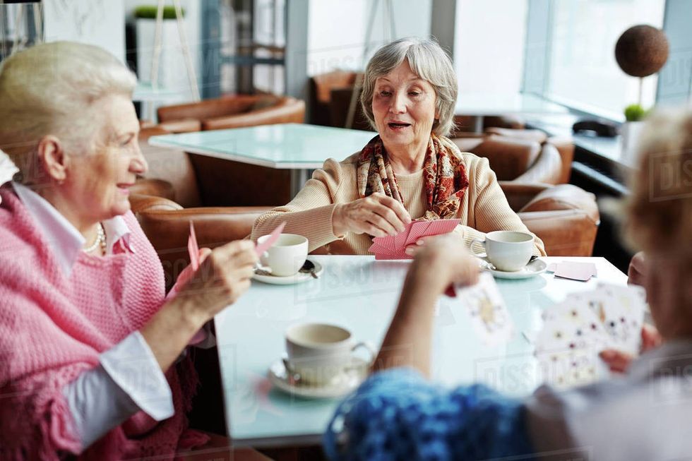 cd17647 elderly women playing poker america collection funny
