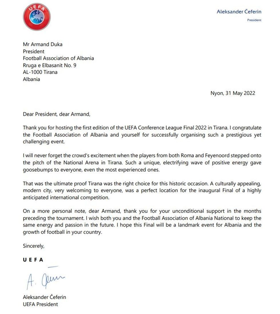 cefererin falenderon duken per organizimin e finales