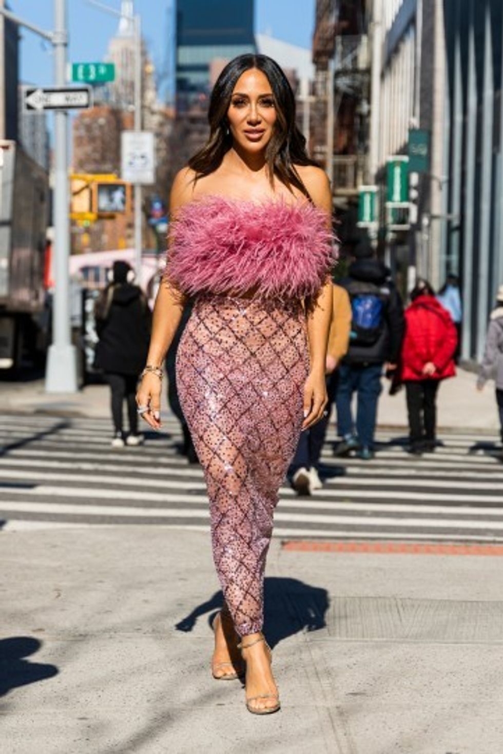 celebs at fashion week040