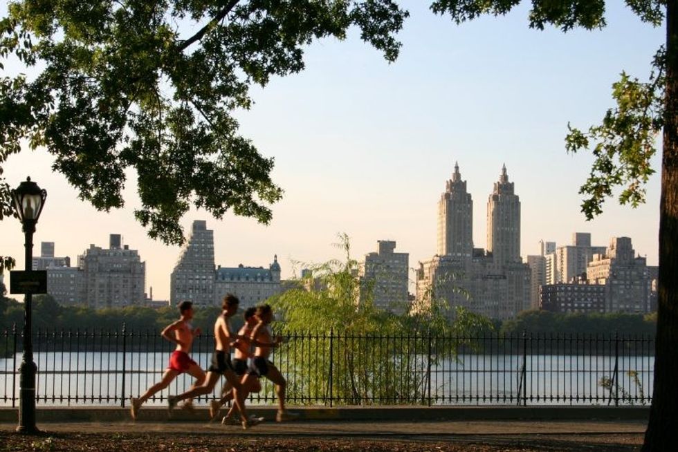 Central_Park_jogging-