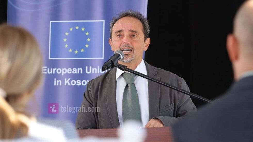 ceremonia e inaugurimit te kompanine Trosha LLC foto Ridvan Slivova 31