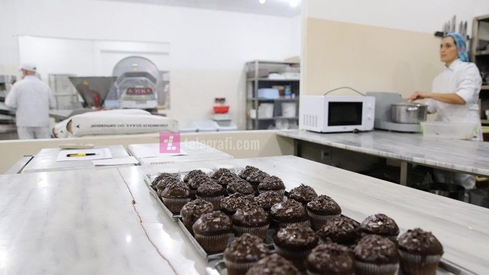 ceremonia e inaugurimit te kompanine Trosha LLC foto Ridvan Slivova 9