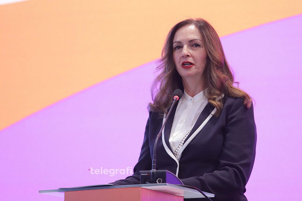 ceremonia permbyllese Global Engineer Girls GEG Kosova Arberie Nagavci foto Ridvan Slivova 29