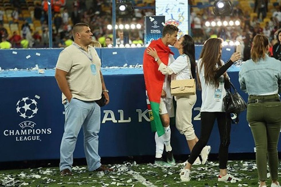 champions league final cristiano ronaldo bodyguard kiev 1351800