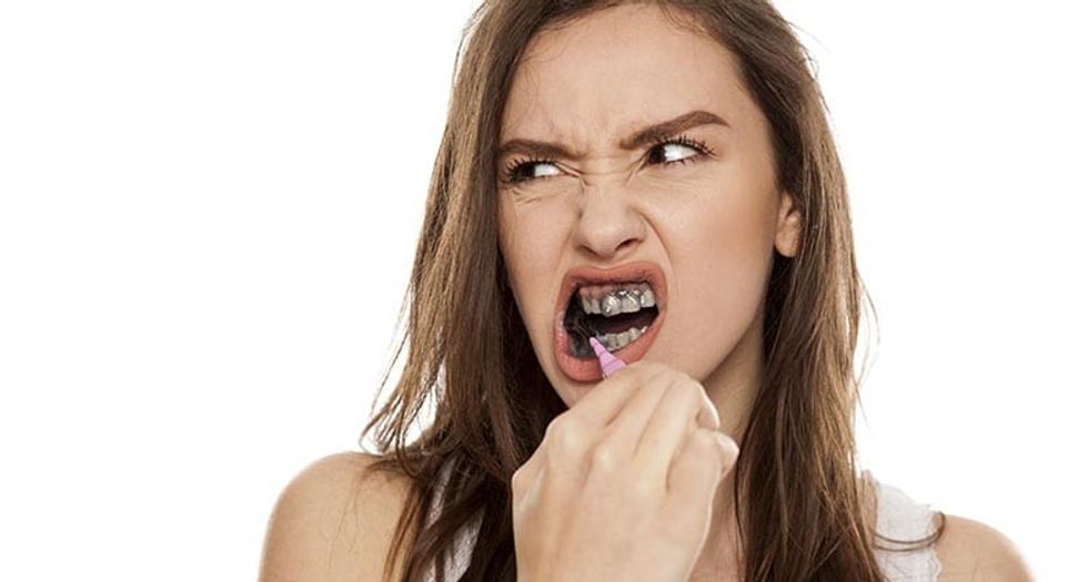 charcoal teeth whitening guide