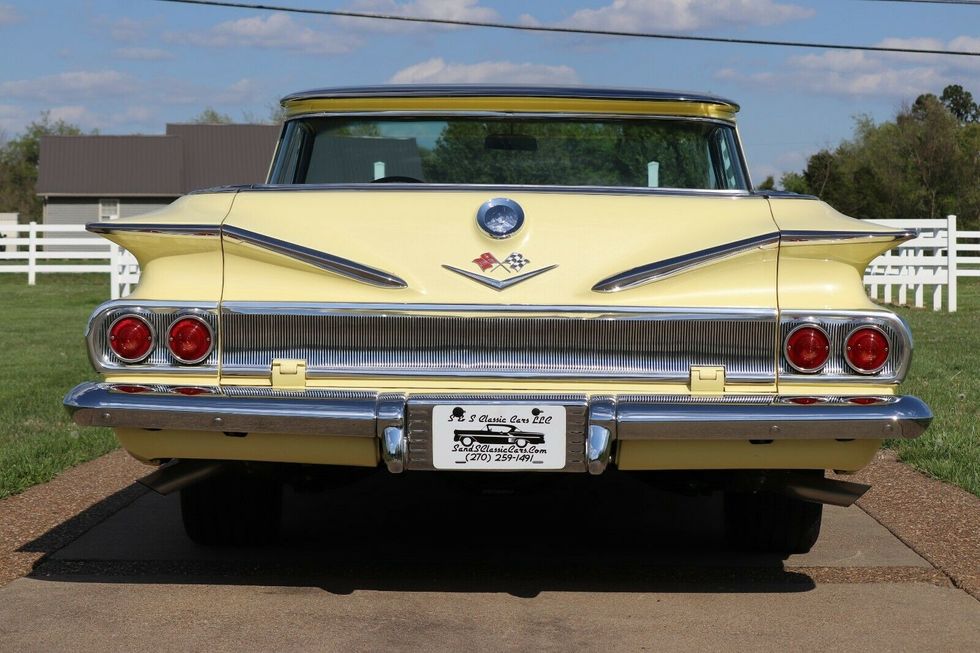 Chevrolet El Camino 2