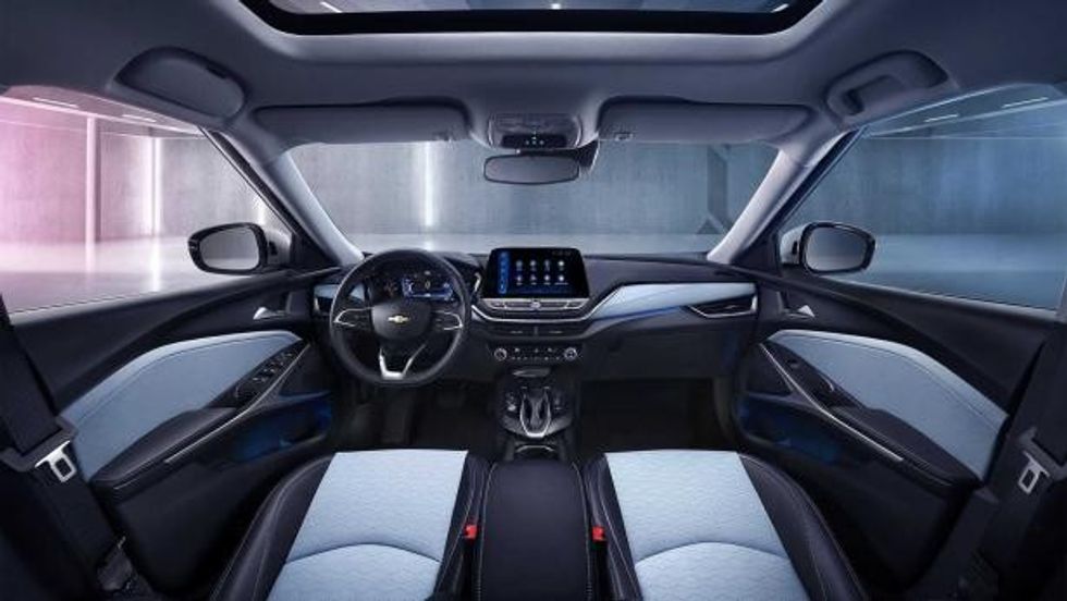 chevrolet menlo ev 4