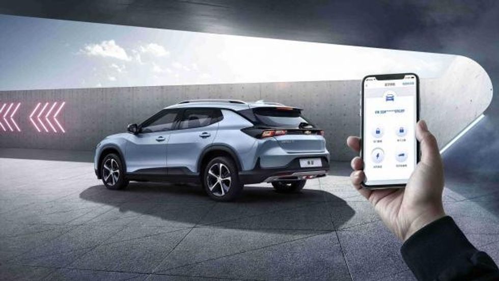 chevrolet menlo ev 6