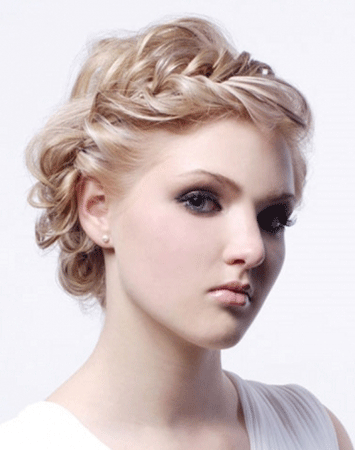 chic loose updo hair style