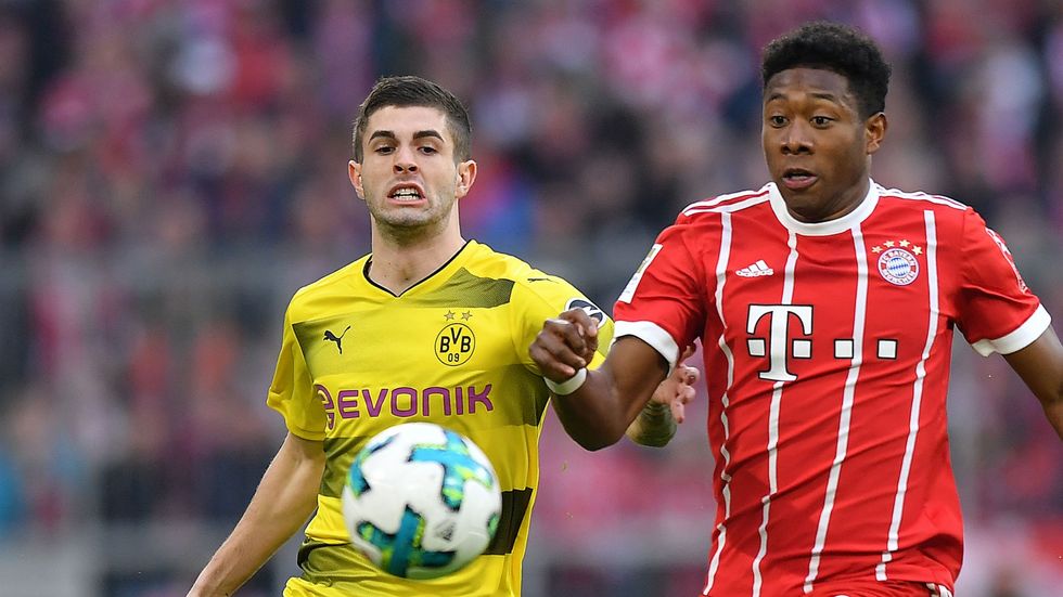 christian pulisic david alaba borussia dortmund bayern munich 3rekiw8ljhtv1kxqugj090k7d