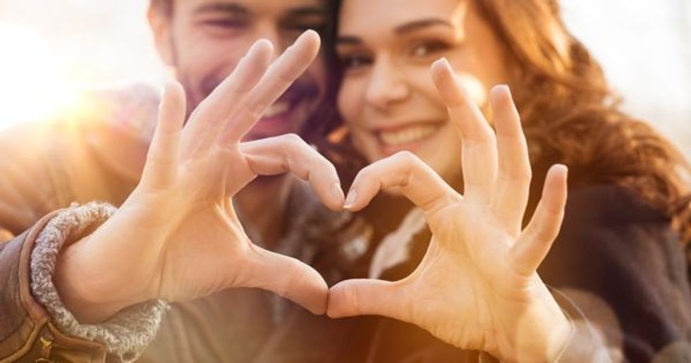 Çiftet që postojnë gjëra romantike në Facebook sipas te gjitha gjasave e urrejne njeri tjetrin foto 2