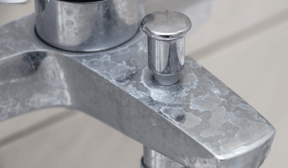 cleaning hard water stains