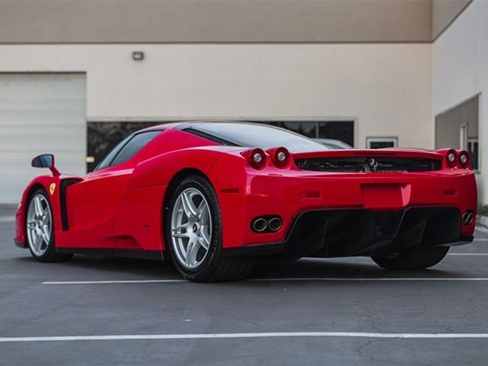 Çmimi fillestar i këtij Ferrari Enzo është tepër i lartë foto 3