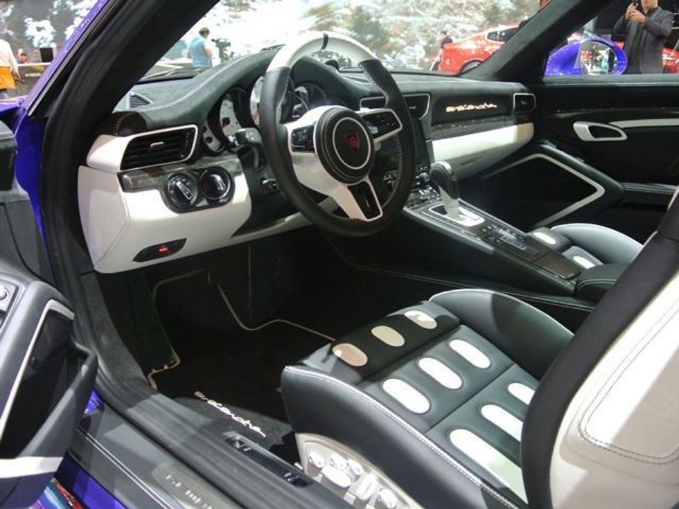 Çmimi marramendës i Porsche 911 Turbo foto 6